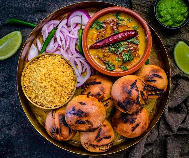 Must-Try cuisines while exploring India 